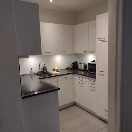 Economic And Quiet In Downtown Apartamento *